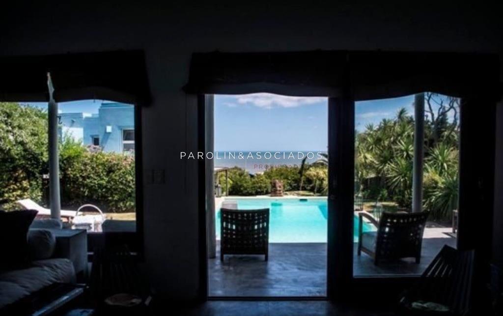 Casa en venta de 5 dormitorios en El Chorro, La Barra