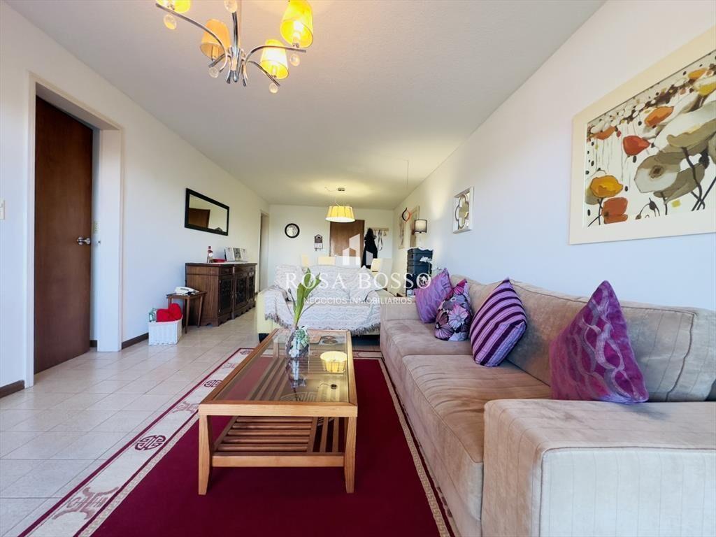 Venta de Apartamento de 2 dormitorios Roosevelt