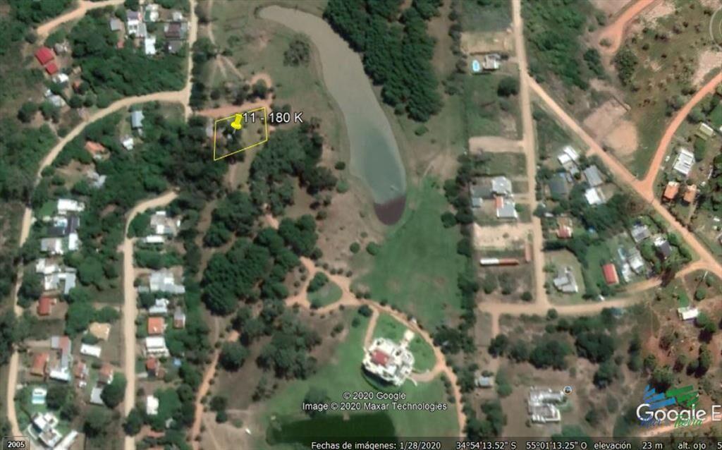 Venta de terreno de 1022 m2 en playa mansa Punta