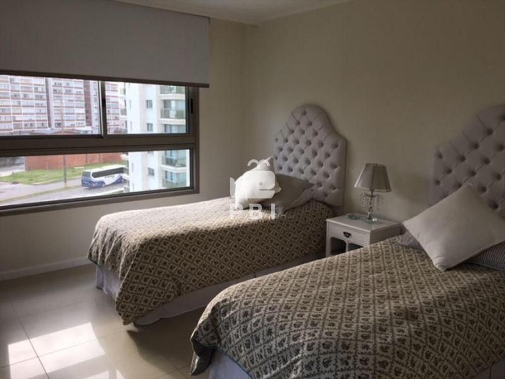 Apartamento en VENTA Playa Brava 3 dormitorios -