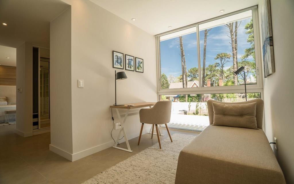 VENTA CASA A ESTRENAR 4 DORMITORIOS + DEPENDENCIA