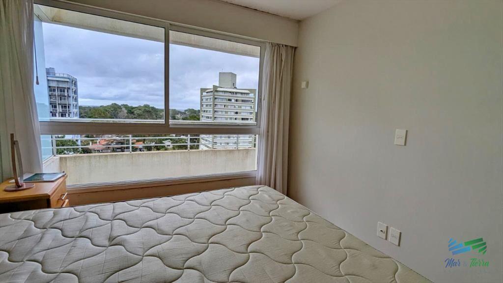 Venta de apartameto 1 dormitorio 1 baño en zona