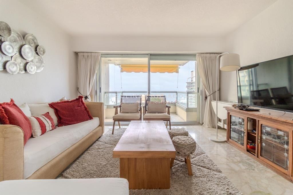 Apartamento en Edificio Fragata
