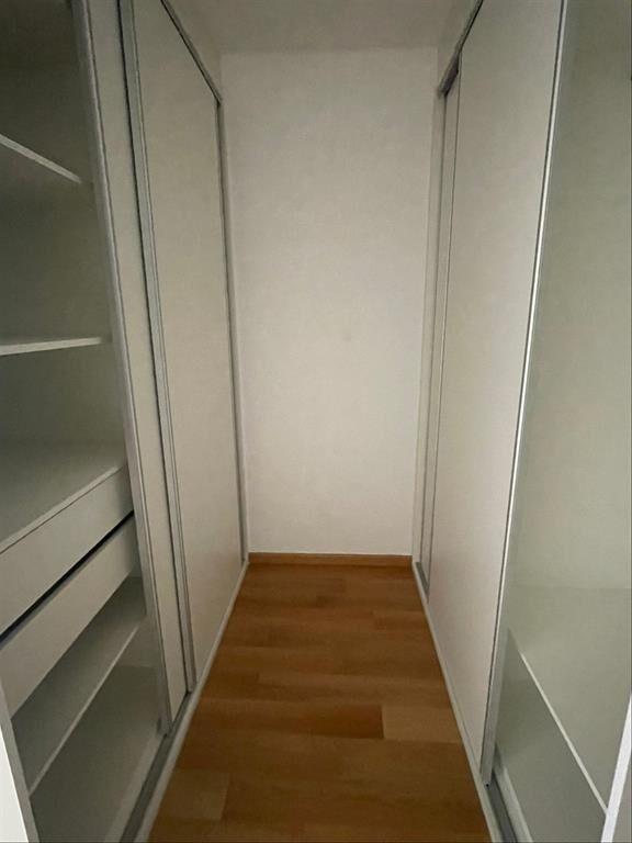 Venta apartamento de 2 dormitorios, 2 baños, terraza, garaje