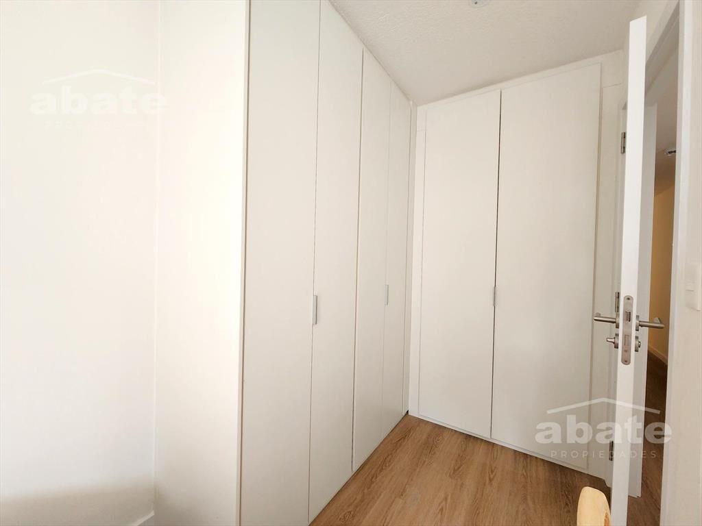Venta apartamento 2 dormitorios en Cordón al frente con bal