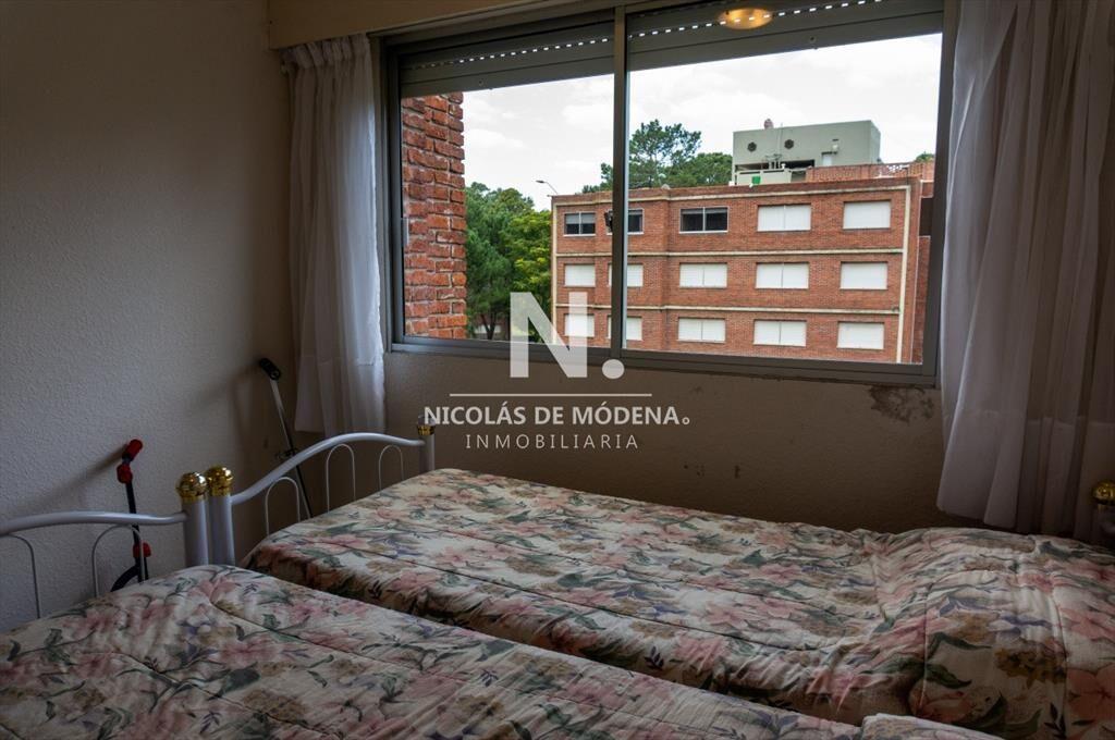 MANSA PARADA 16