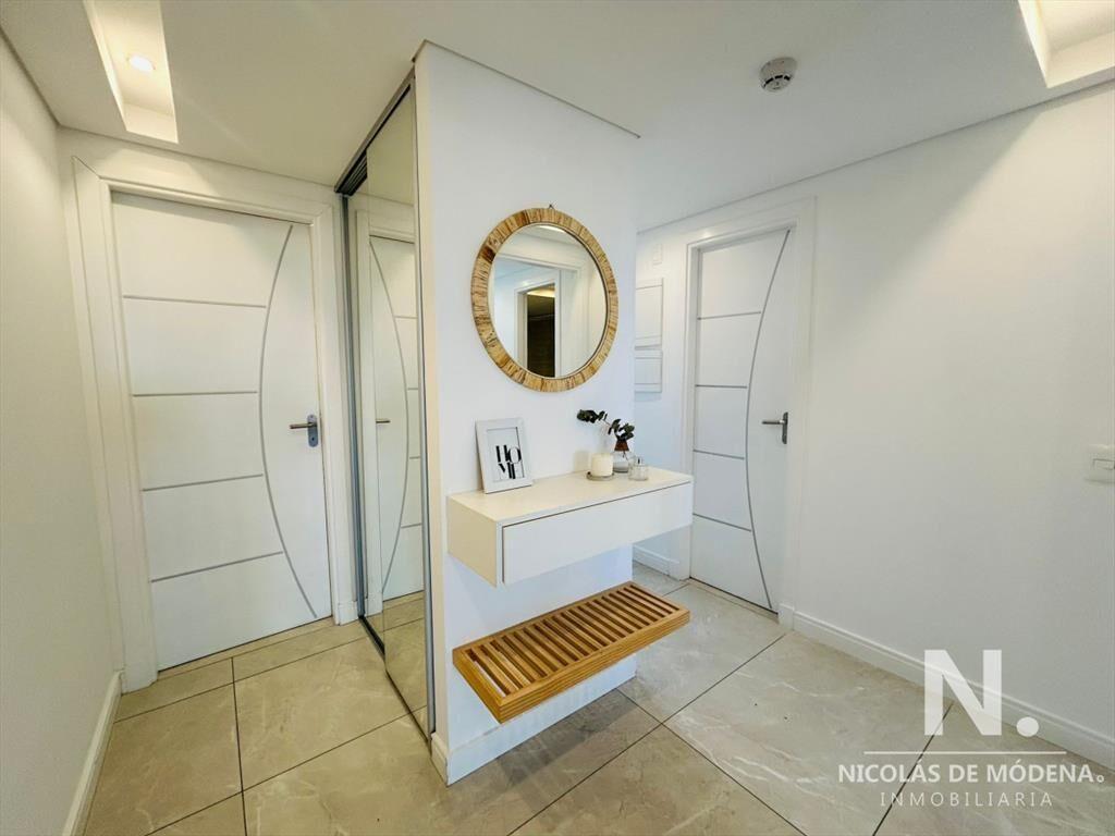 Apartamento en Venta, Playa Mansa, Punta del Este 2 dormito