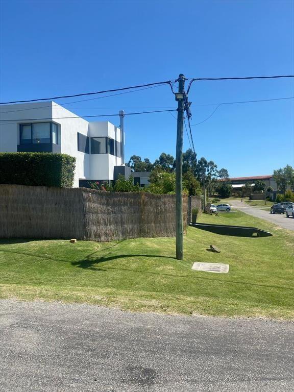 VENTA terreno 3300 m2. EN EXCELENTE UBICACION JUNTO A HARAS