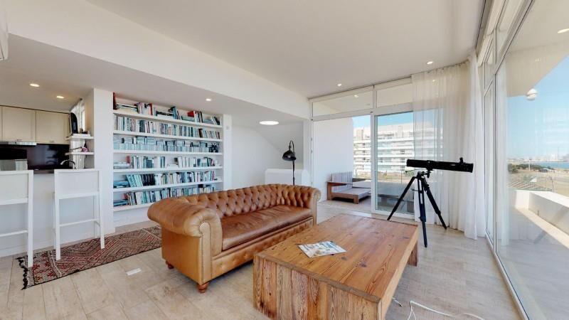 CASA 5 DORMITORIOS, MANSA, PUNTA DEL ESTE