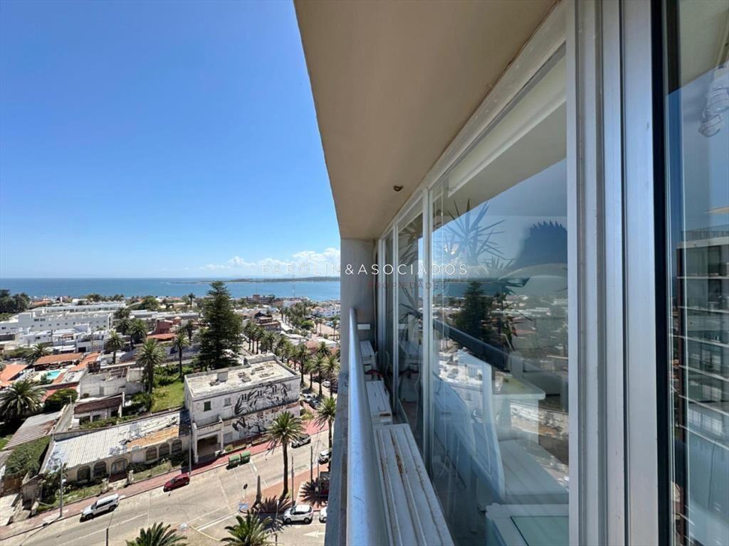 Departamento en venta de 3 Dormitorios en Torre