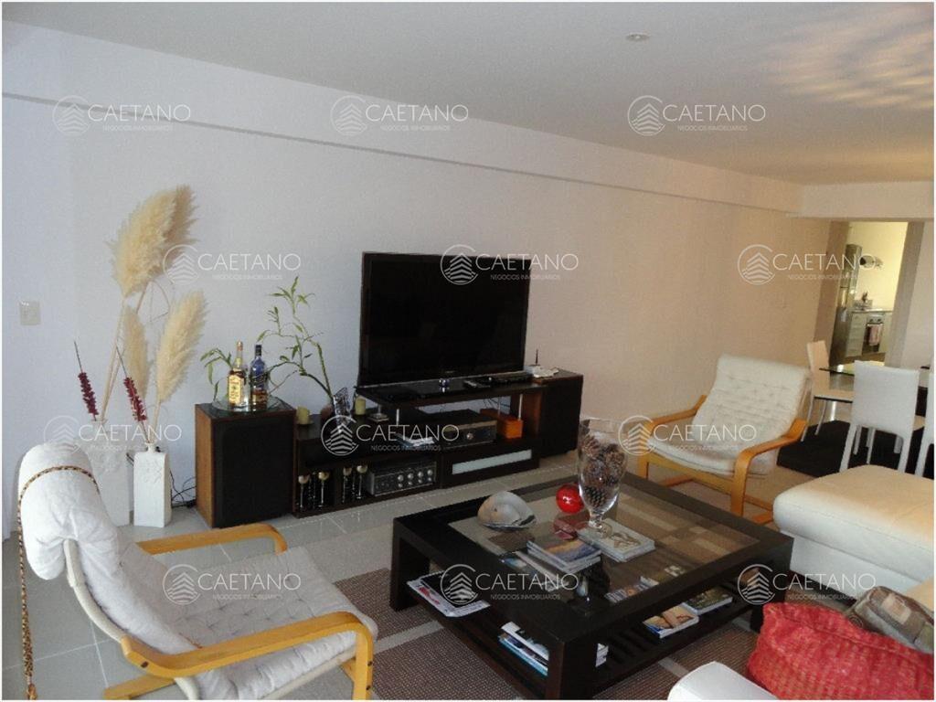 Apartamento en Punta del Este, Brava