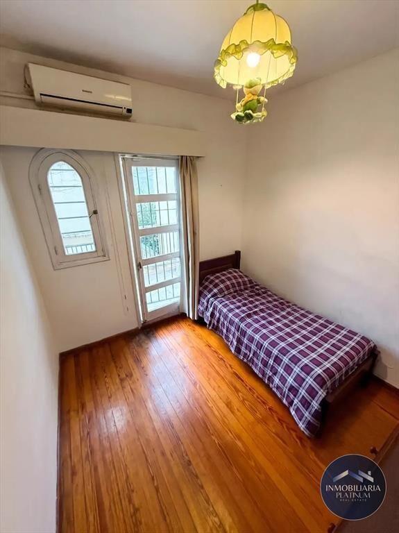 Casa en venta c/ cochera en Punta Carretas