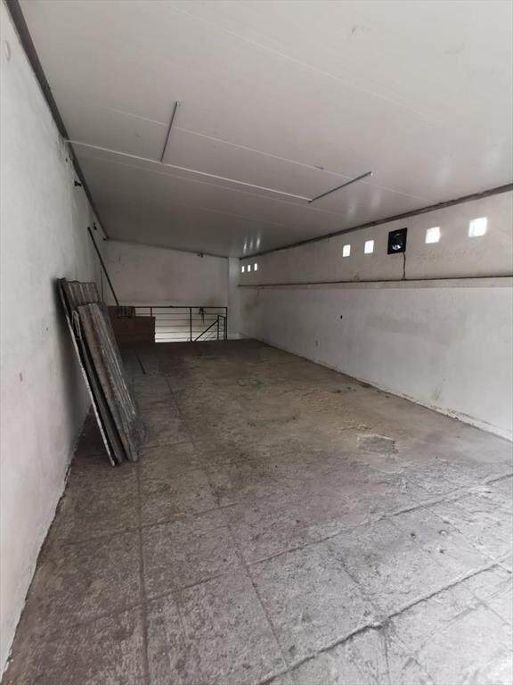 Libres y Arenal Grande, 100 m2 , 4 mts de frente, excelente