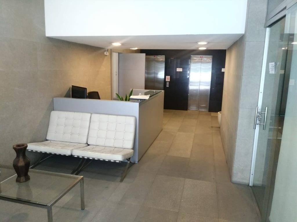 Venta apartamento monoambiente rentado con garaje Cordón Ce