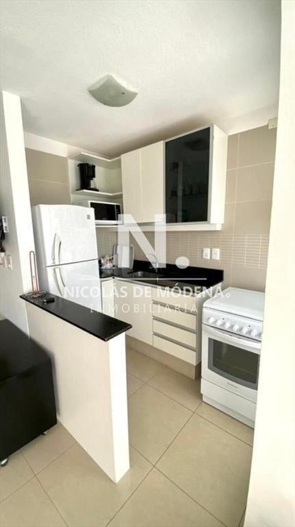 Departamento de 1 dormitorio en venta, sobre Av.