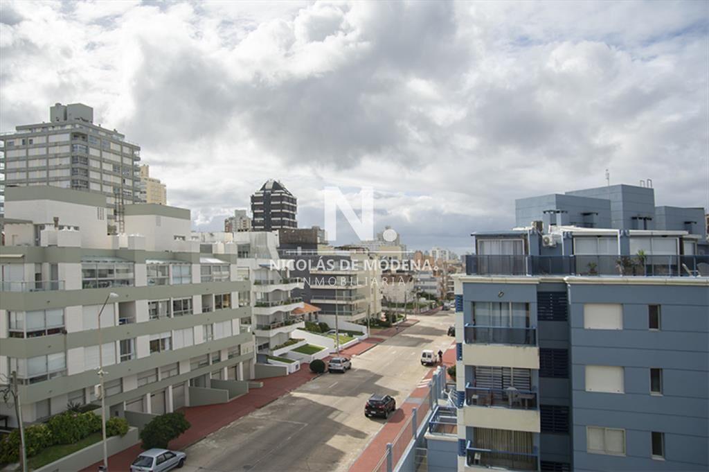 Departamento a estrenar en torre de categoría