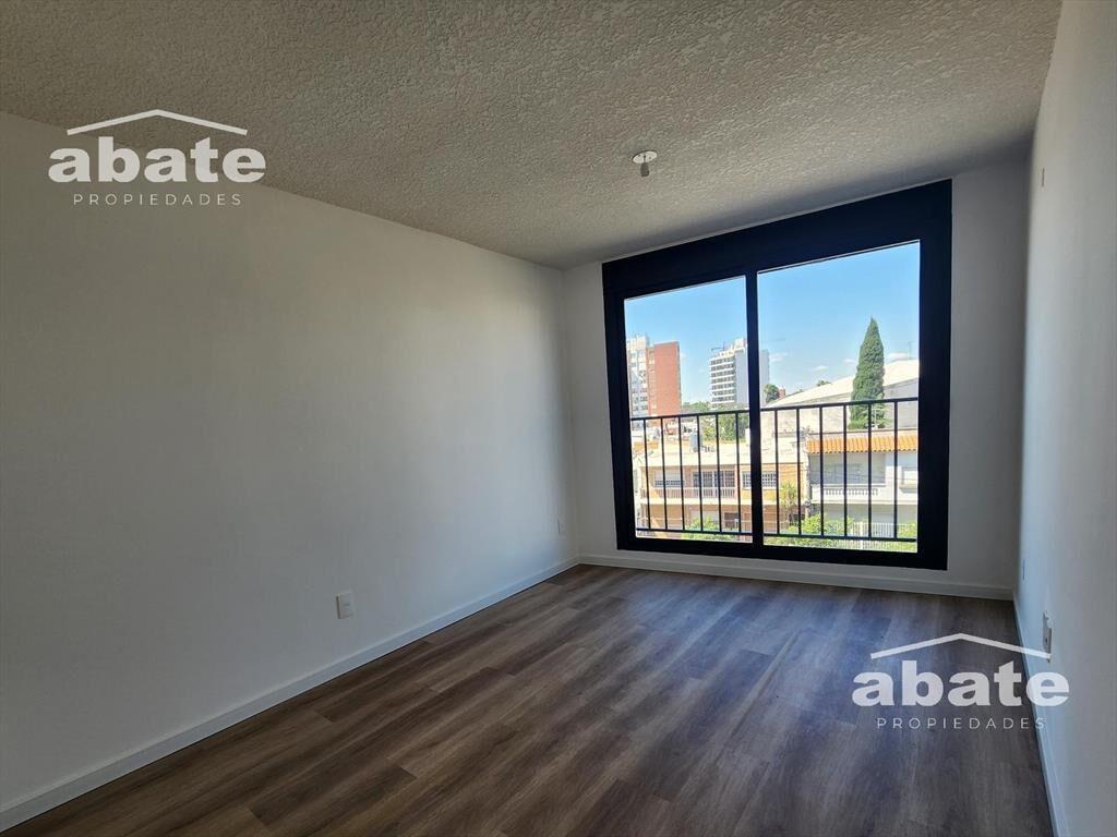 Alquiler Apartamento 1 dormitorio al frente en La Blanquead