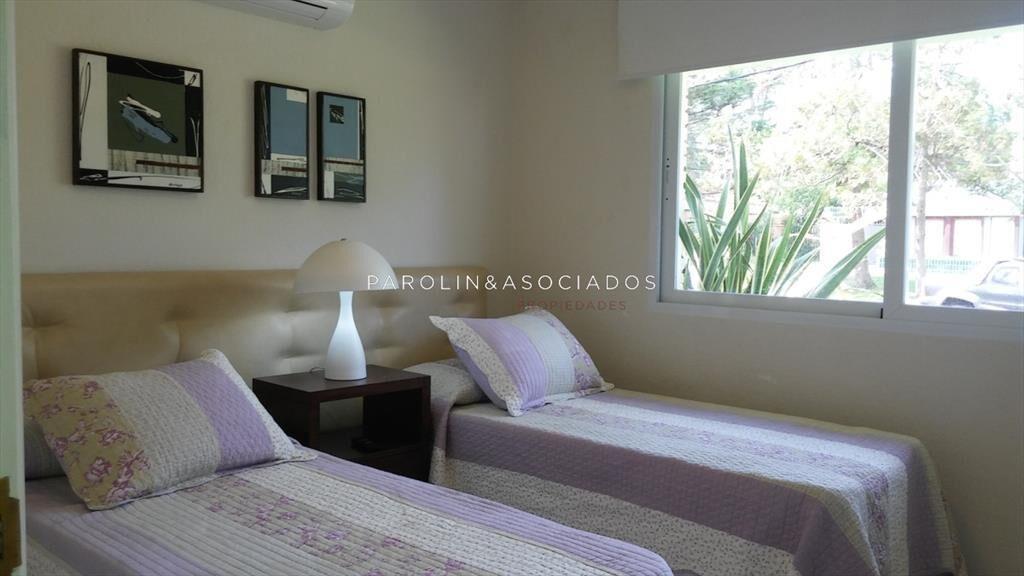 Hermosa casa en venta de 4 Dormitorios ubicada en