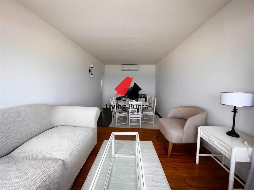 Alquiler apartamento 1 dormitorio y medio en del