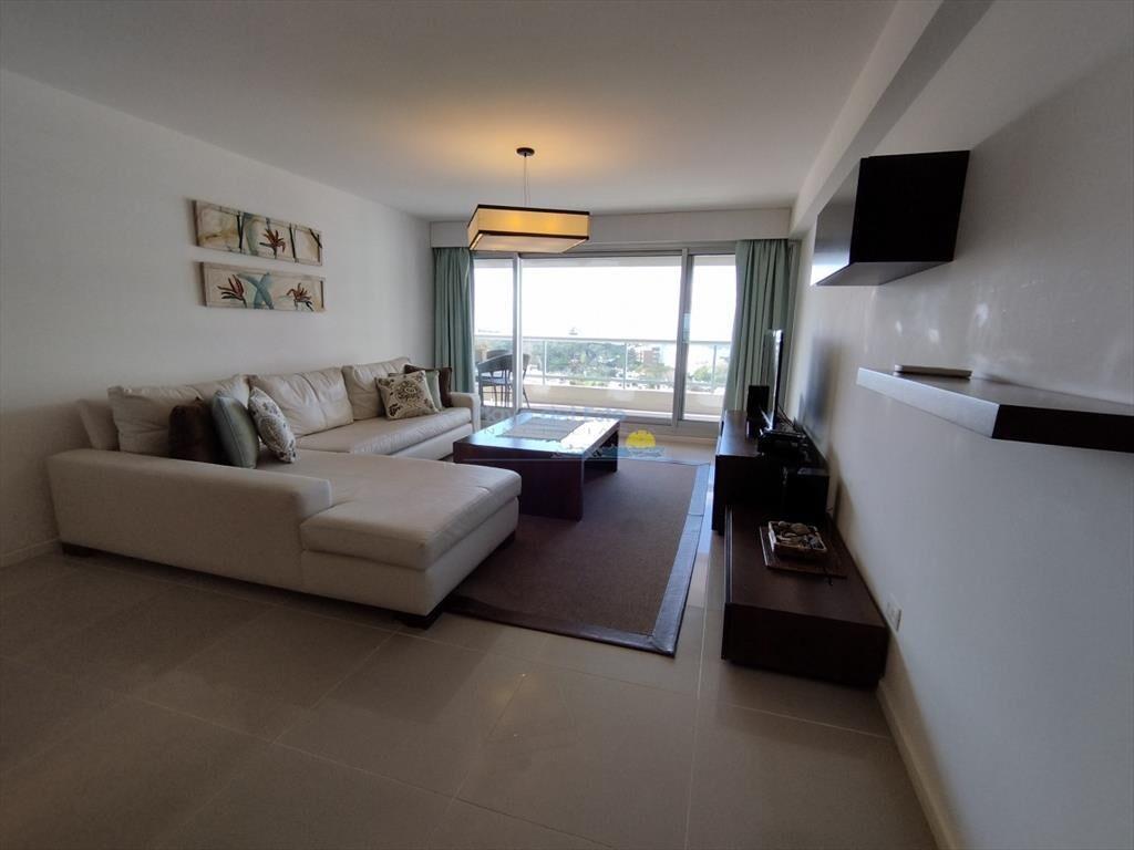 apartamento en venta yo alquiler zona Playa brava