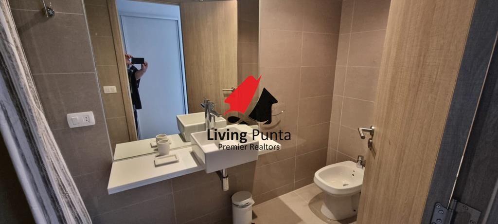Onix de 1 dorm 2 baños en venta