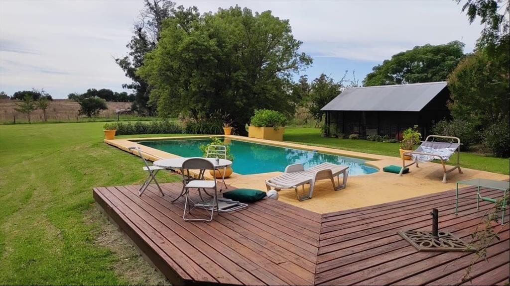 Oportunidad única: chacra de 6 ha con piscina y 6 dormitori