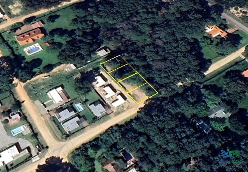Venta de terreno 1200 m2 en Burnett Punta del