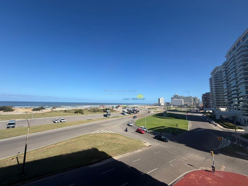 Apartamento en venta de 2 dormitorios en Punta ,