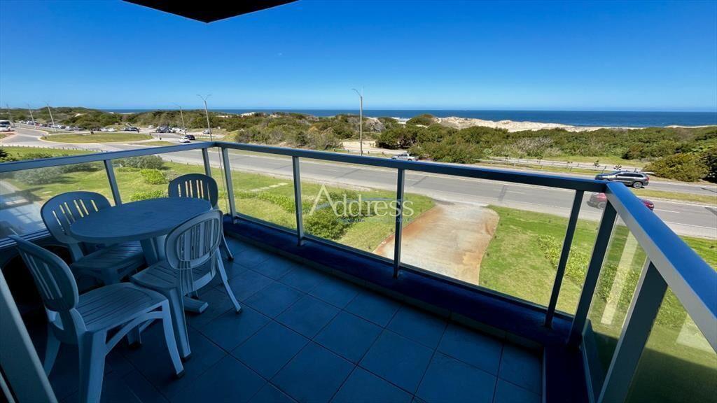 Apartamento en venta - Playa Brava, primera