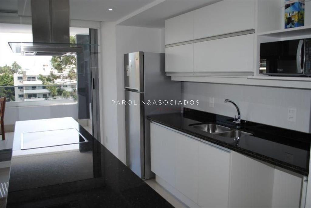 Apartamento en venta 2 dormitorios en Torre Punta