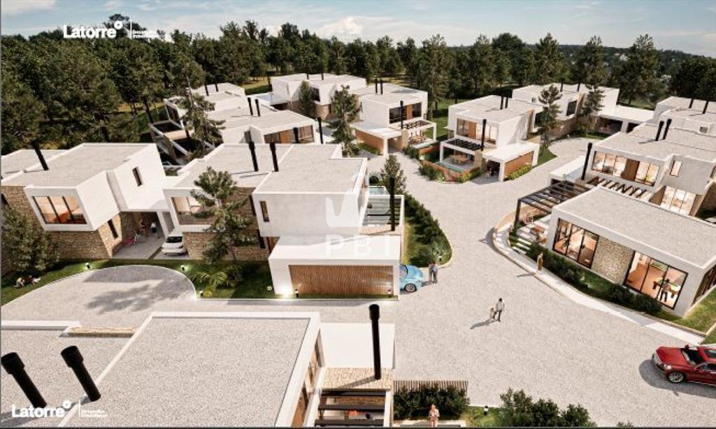 Casa en venta en Barrio Privado. Las Grutas, - :