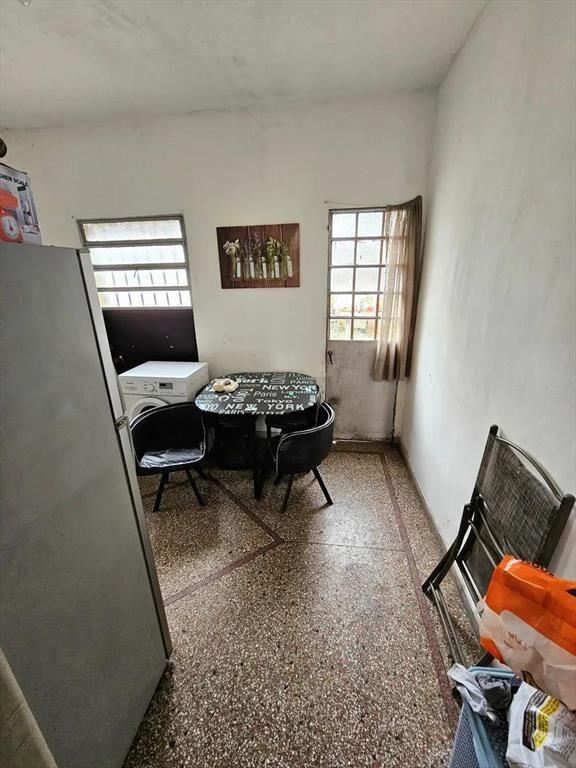 Apartamento en venta 2 dormitorios patio y cochera villa es