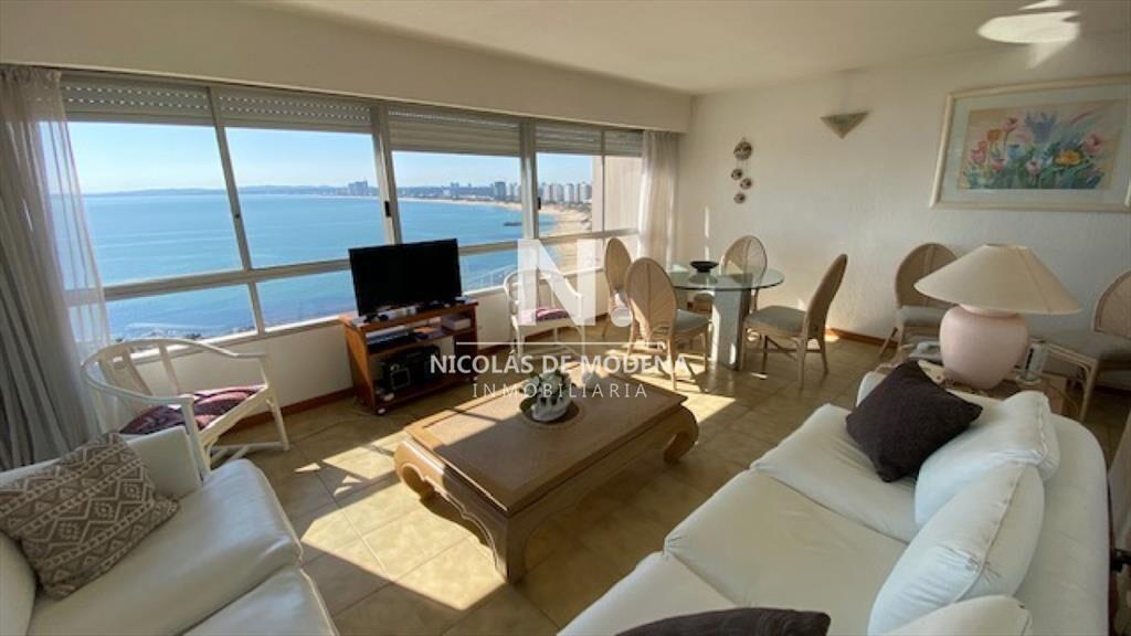Apto en Peninsula 3 dor, 3 baños, con vista a la