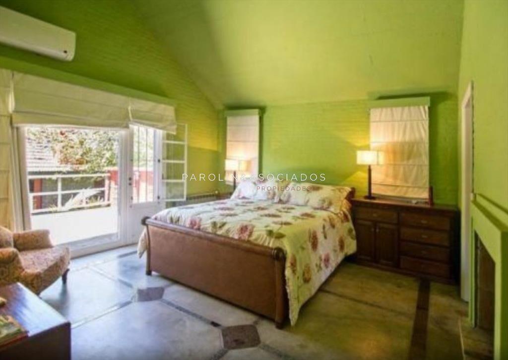 Hermosa casa en venta de 6 dormitorios en La Barra, Punta d