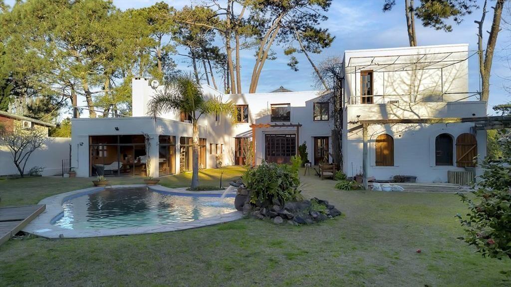 CASA EN ALQUILER DE TEMPORADA LA ARBOLADA