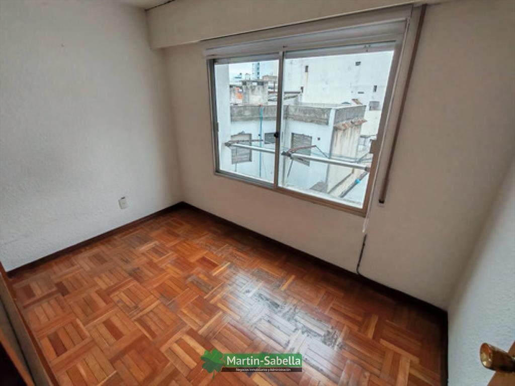 Apartamento en Alquiler - Tres Cruces