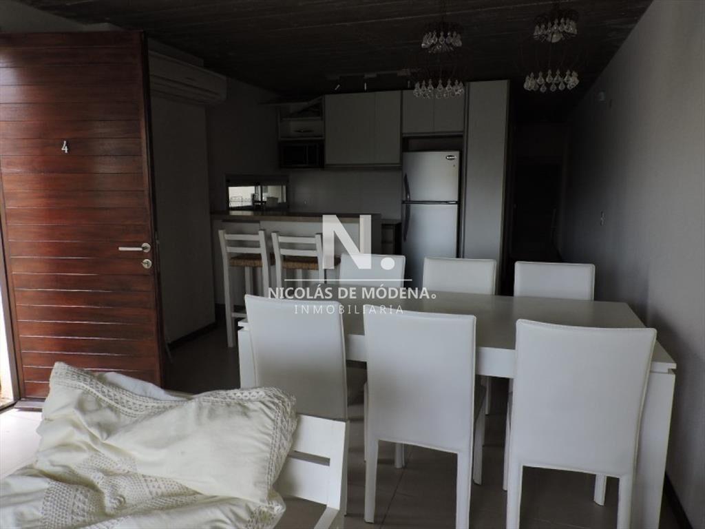 Apartamento en La Barra de 3 Dormitorios en venta