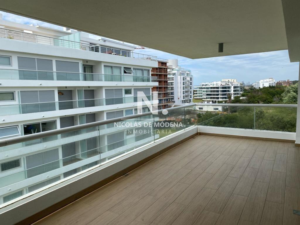 Apartamento de 2 dormitorios en Brava - Punta del