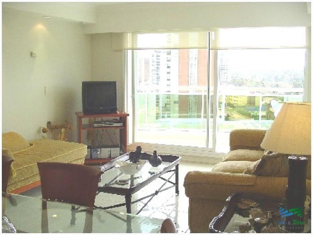 Apartamento en Alquiler y Venta, primera línea,