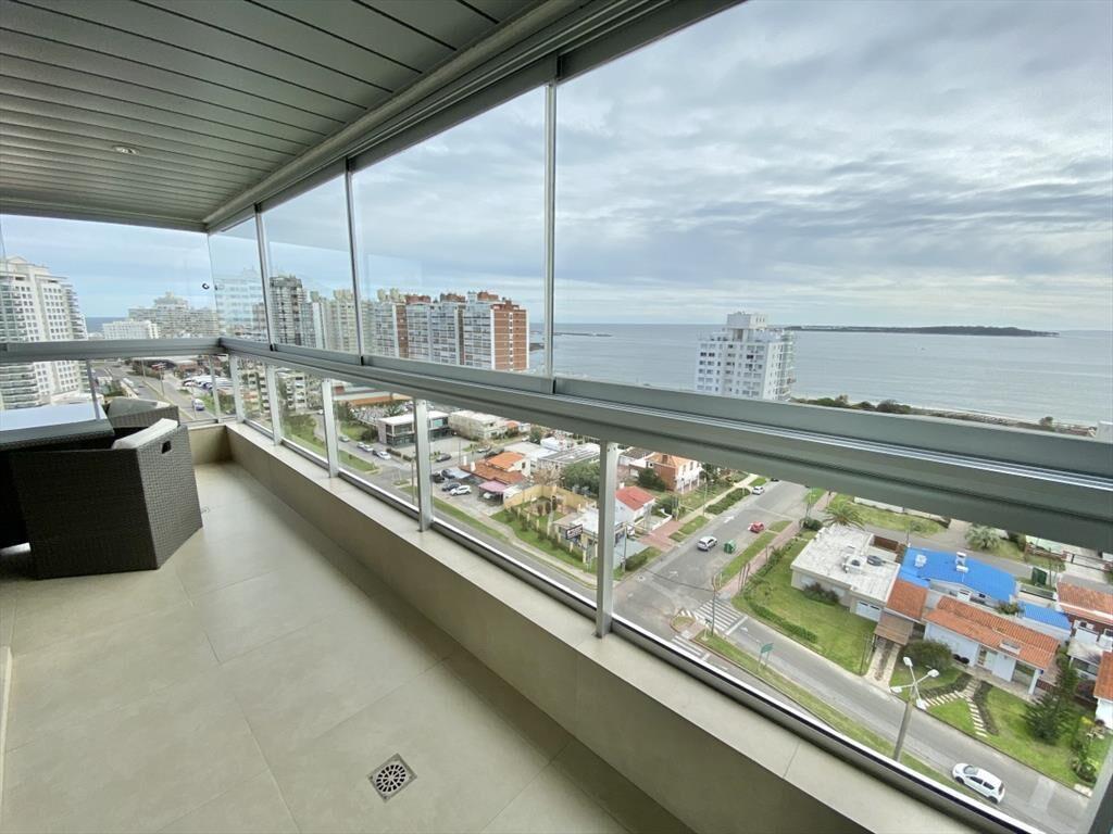 APARTAMENTO DE 2 DORMITORIOS EN ALQUILER TEMPORARIO - PLAYA