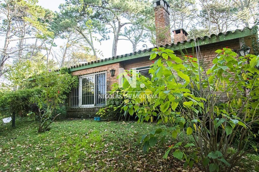 Casa en zona de Cantegril