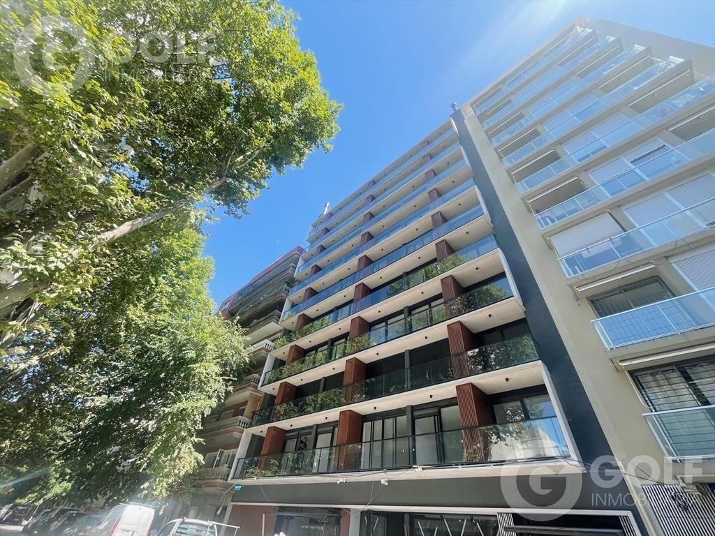 Venta de apartamento en Cordón CON RENTA