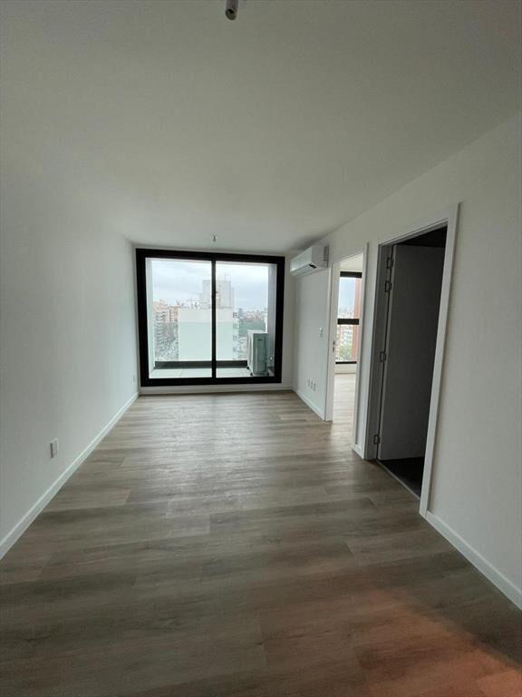 Venta Apartamento Penthouse 1 dormitorio y balcón con vista