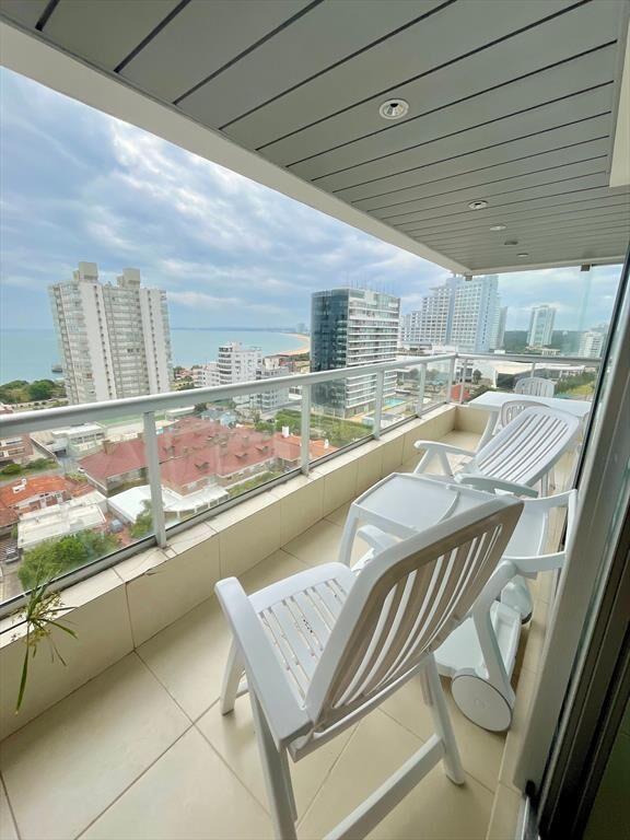 Apartamento de 2 dormitorios en alquiler de verano