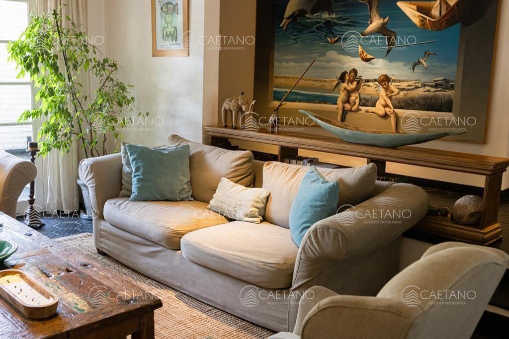 Casa en venta 5 dormitorios Punta del Este