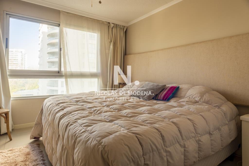 Vende apartamento con vista espectacular, de 3 dormitorios