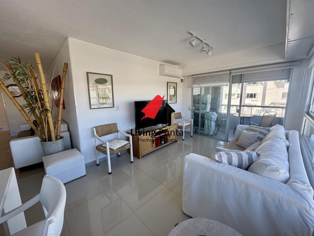 HERMOSO APARTAMENTO EN VENTA DE DOS DORMIT