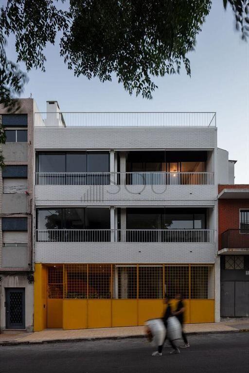 VENTA APARTAMENTO 1 DORMITORIO CON PATIO Y AZOTEA CON RENTA