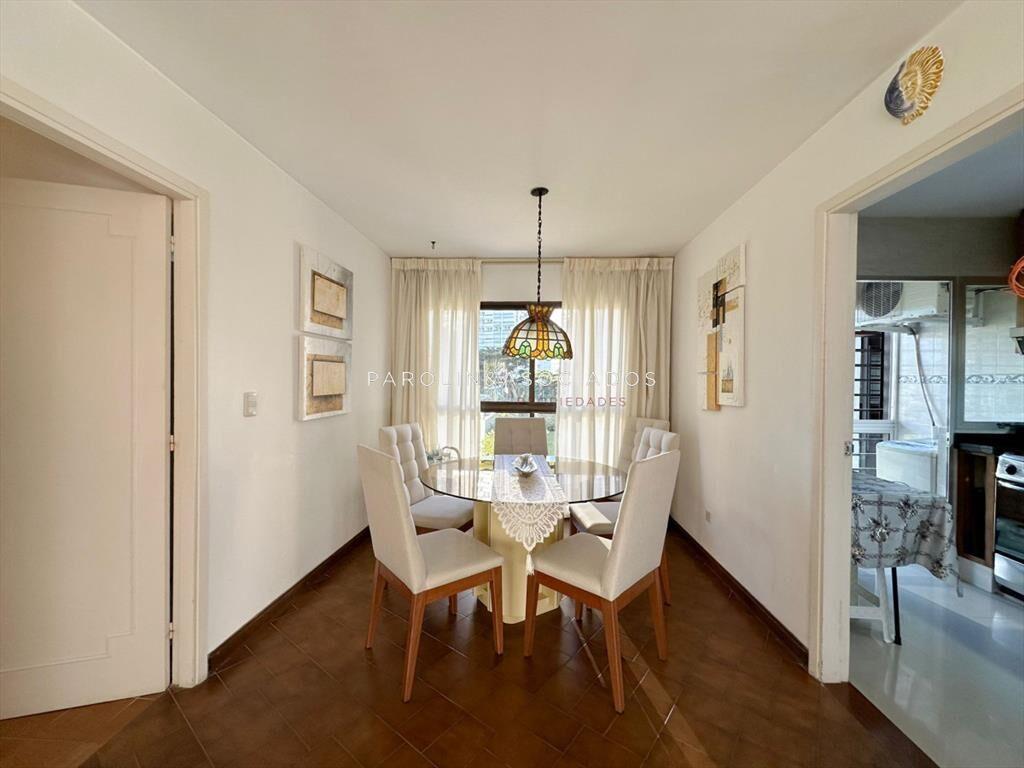 Apartamento en venta de 2 dormitorios en Torre