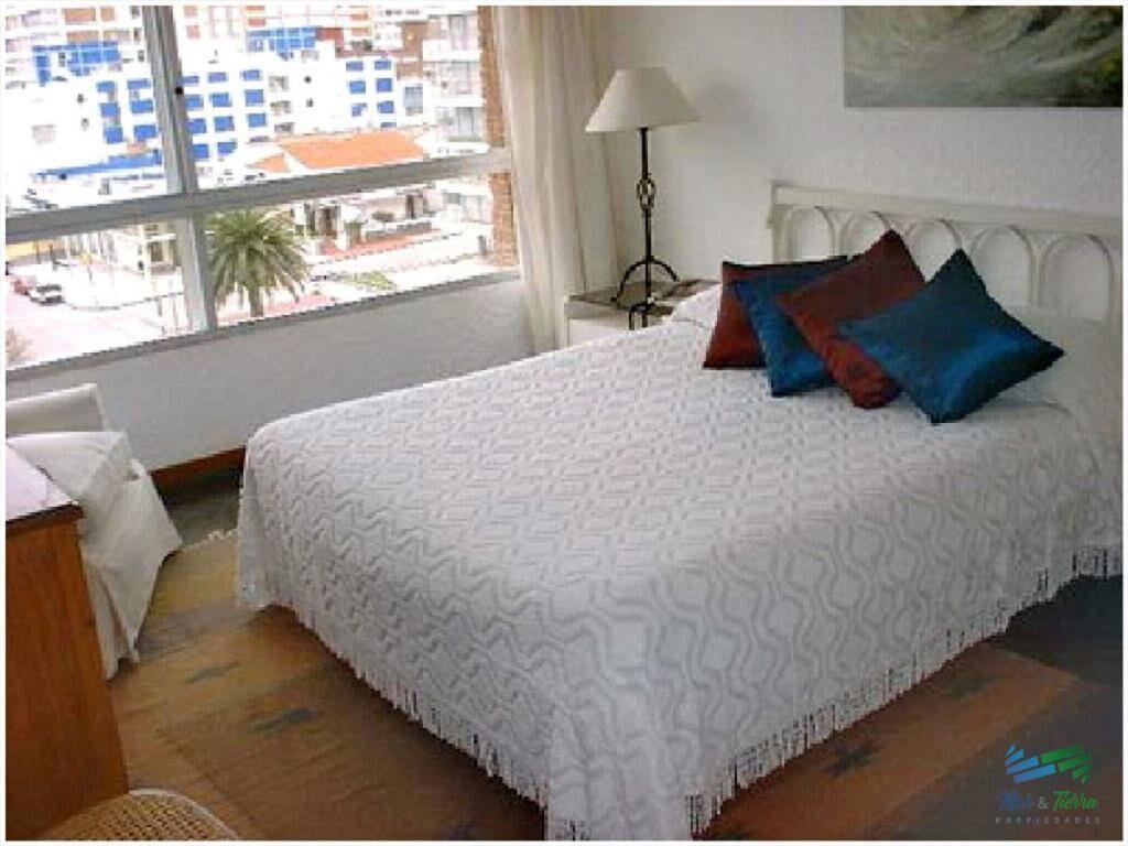 Apartamento en Peninsula, 2 dormitorios *